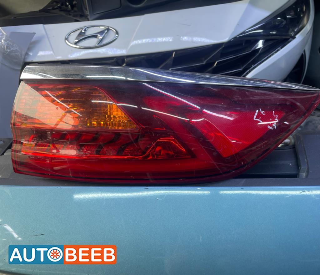 ضوء خلفي يمين شمال كيا كادينزا 2015 2016