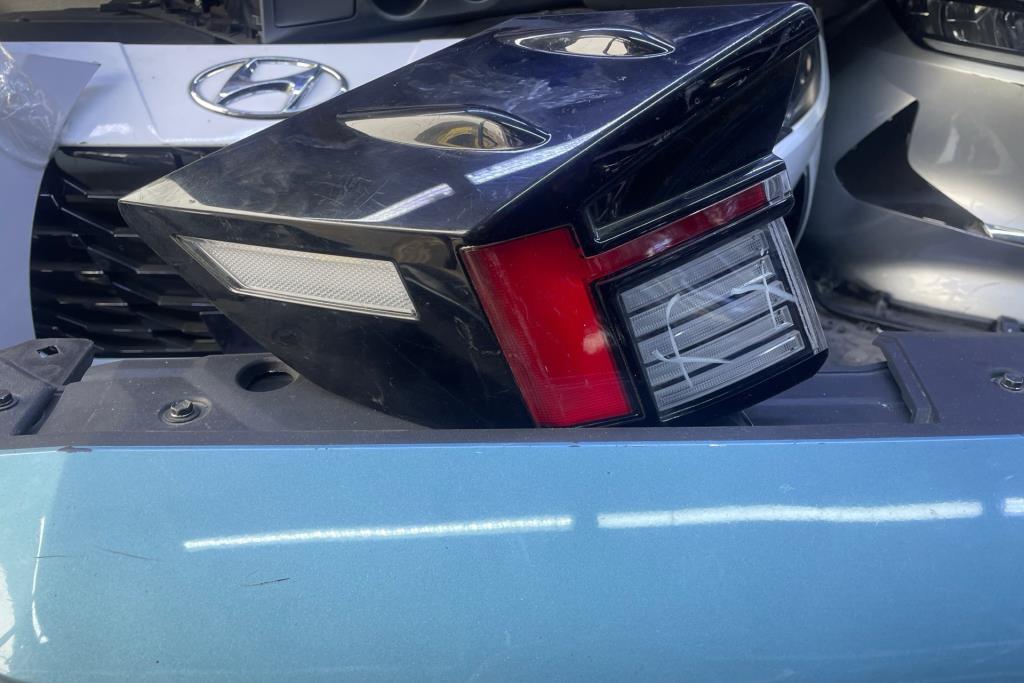 ضوء خلفي يمين شمال هيونداي سوناتا 2024 2025