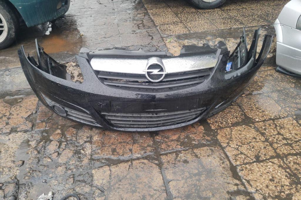 طمبون امامي اوبل كورسا 2008 2009 2010