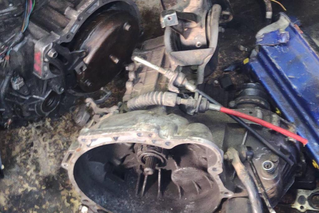 جير عادي هيونداي افانتي 1995 1996 1997