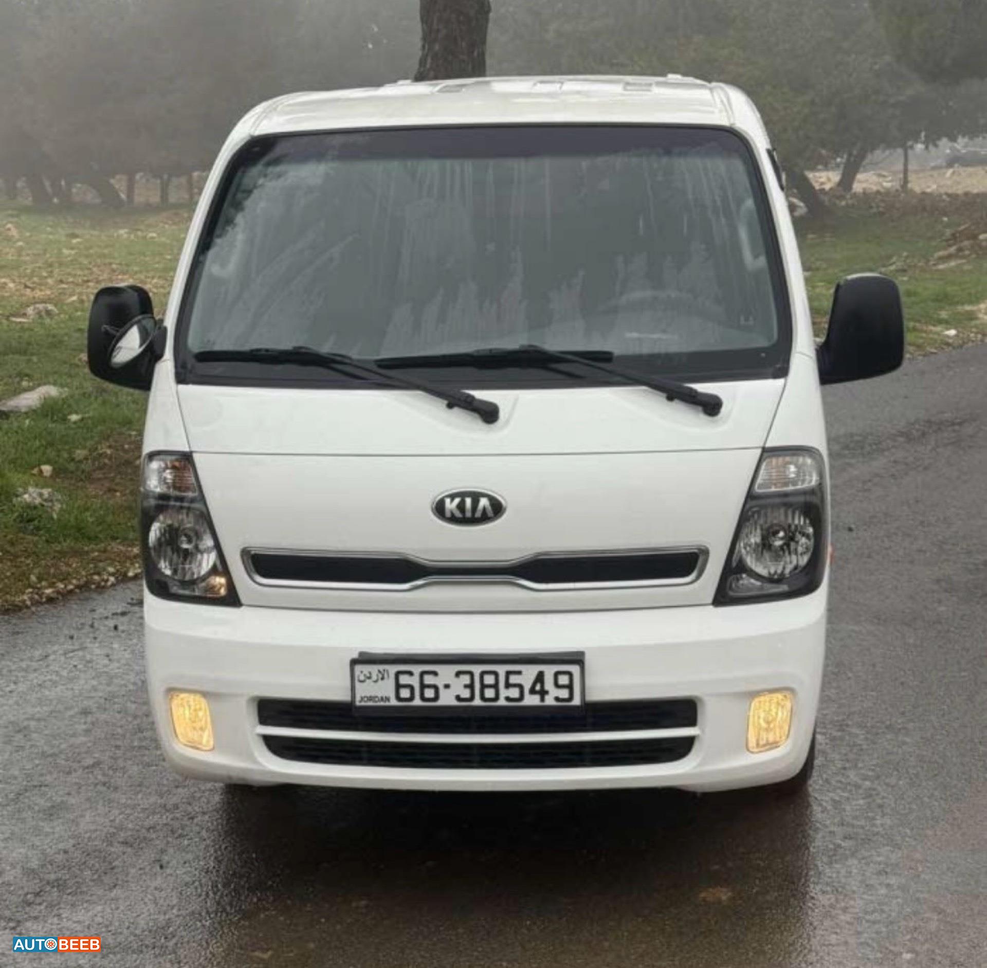 KIA Bongo 2015