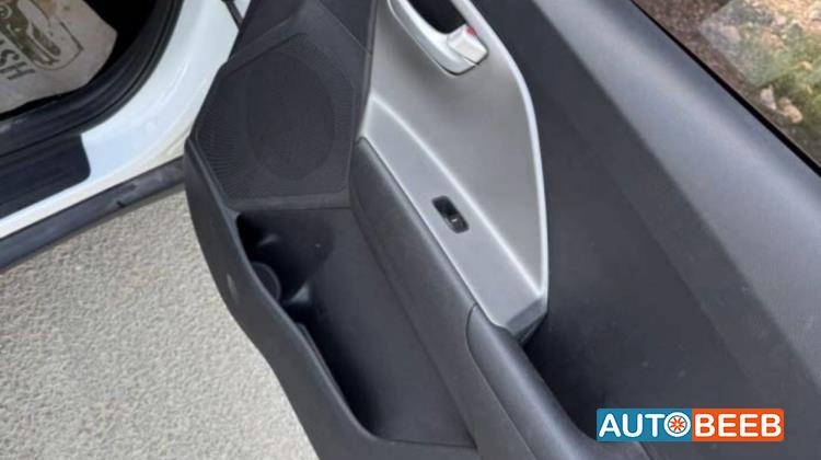 كيا نيرو 2020