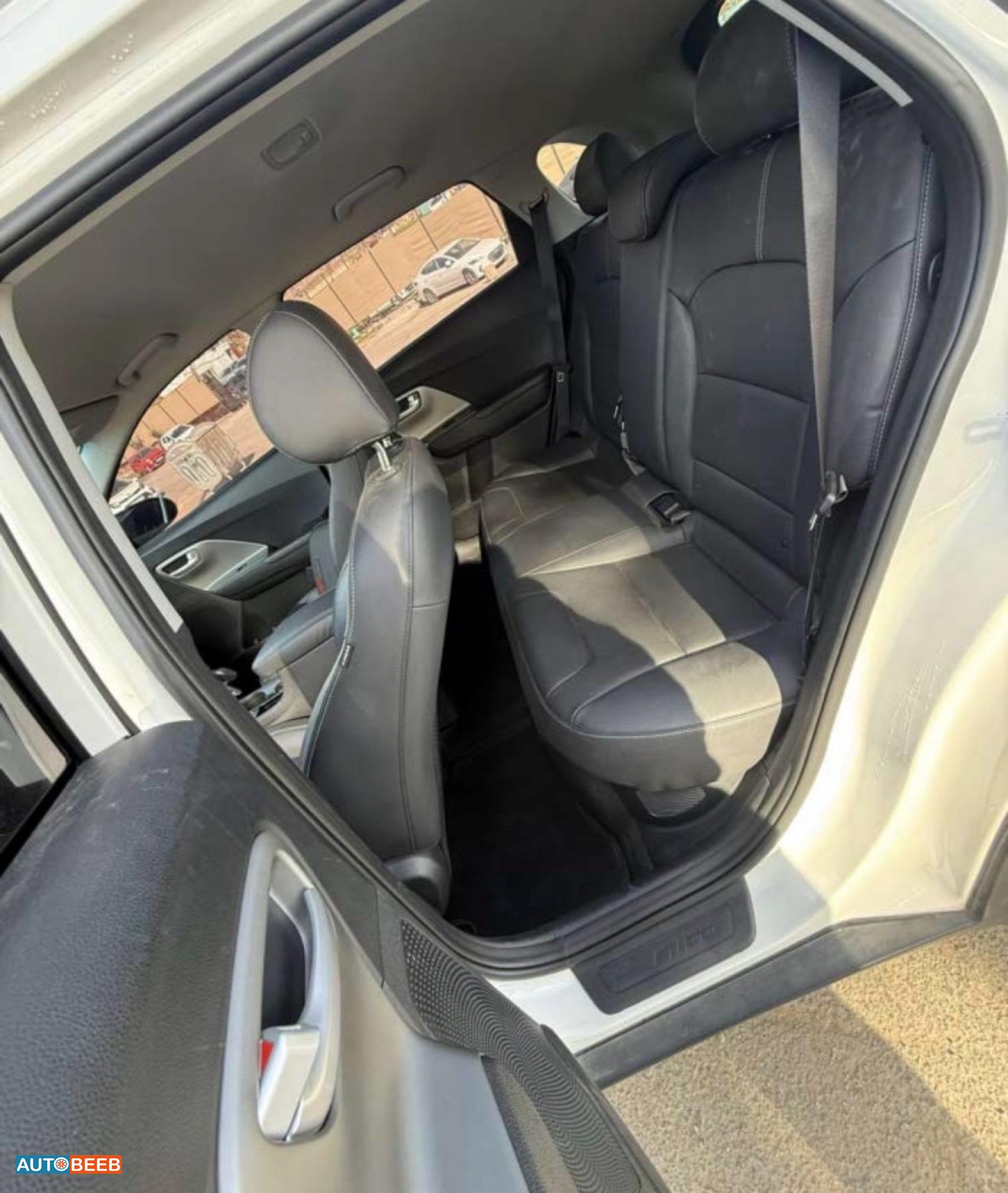 كيا نيرو 2020