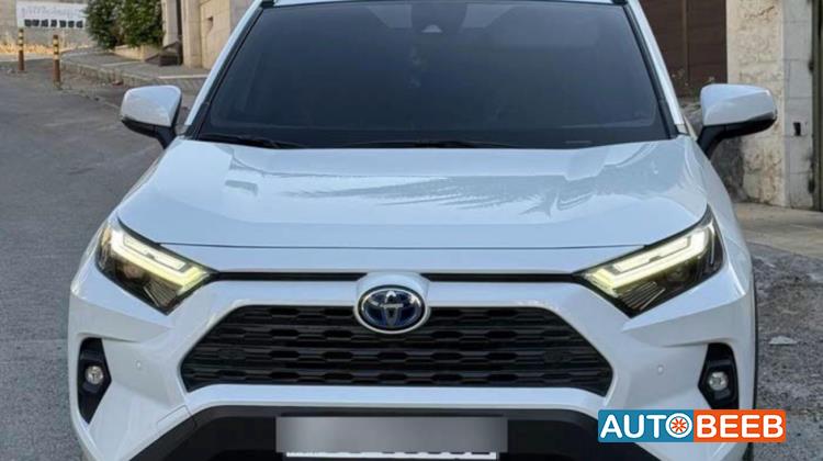 Toyota RAV4 2023