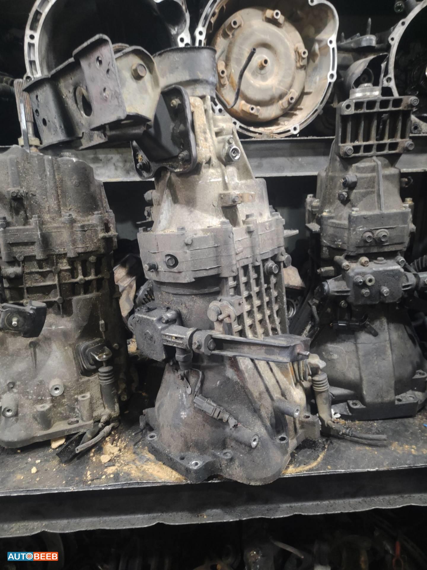 جير عادي هيونداي اتش1 ستاركس 2005 2006 2007