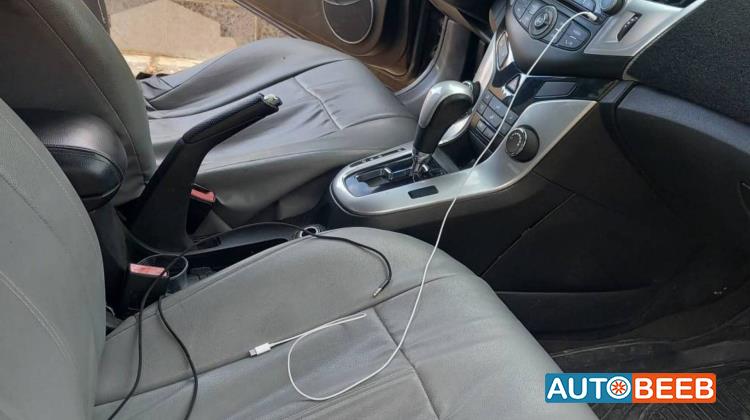 Chevrolet Cruze 2013