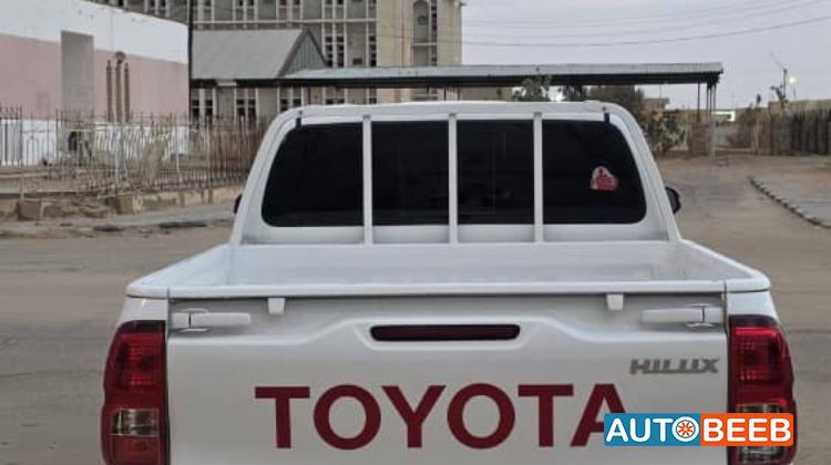 Toyota Hilux 2025