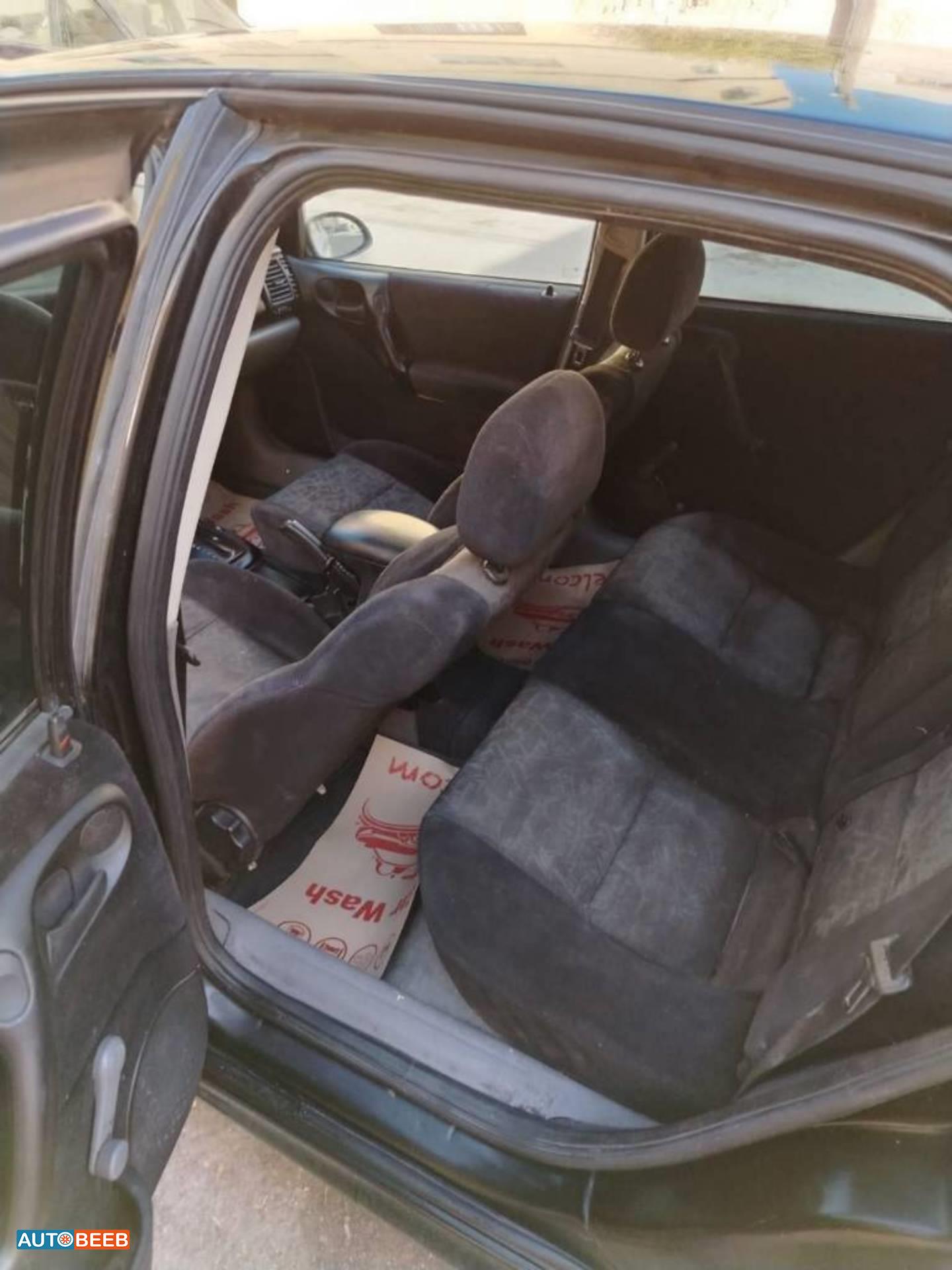 اوبل فيكترا 1997