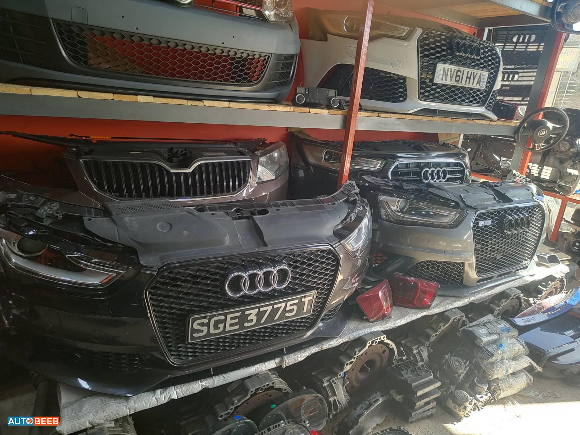 Body  Bumper Audi RS4