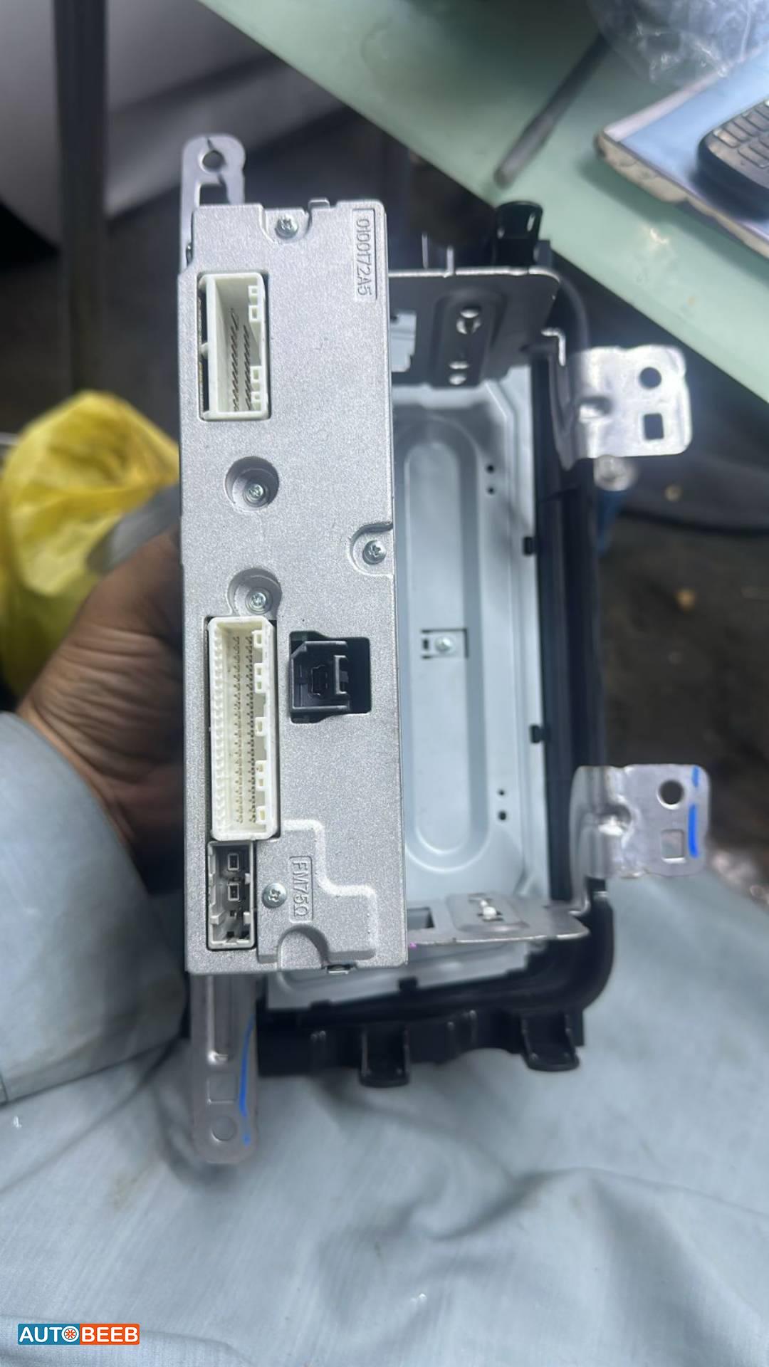 Electronics Other Nissan Versa