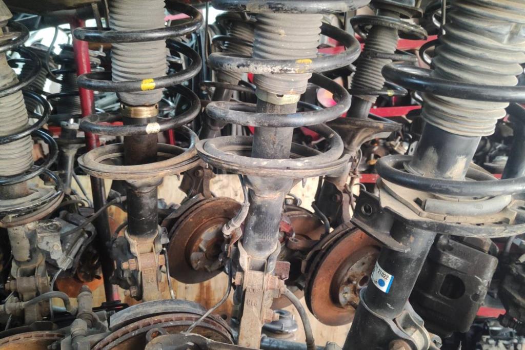  Shock Absorber Hyundai Avante