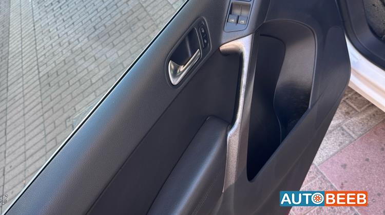 فولكس فاجن تيجوان 2008