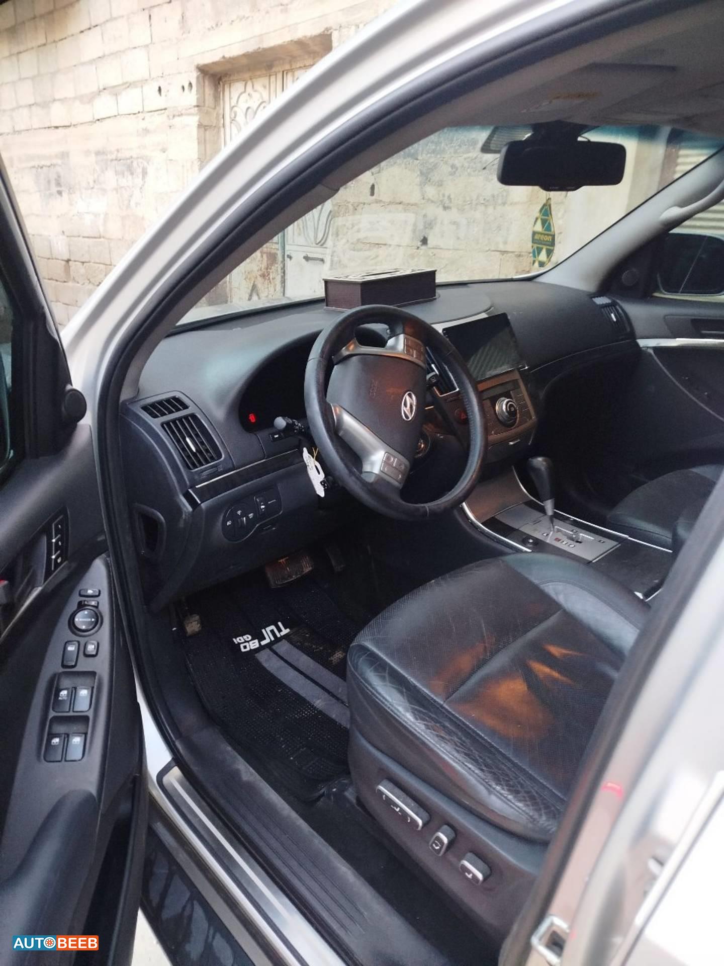 هيونداي سنتافي 2010