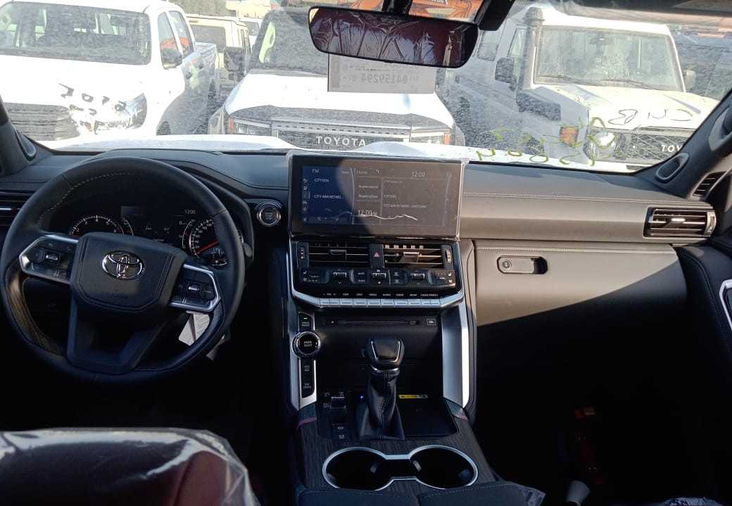 Toyota Land Cruiser 2025