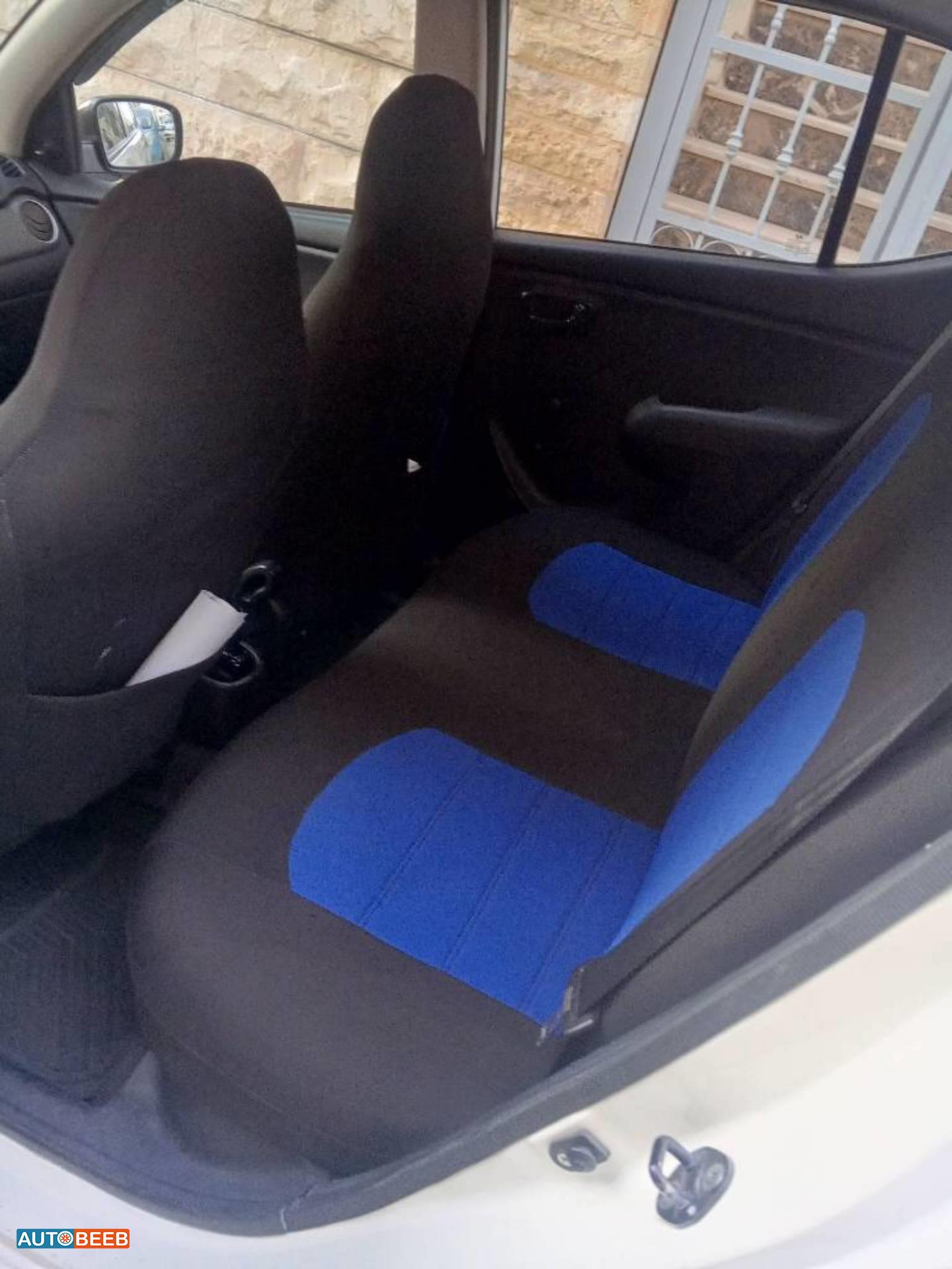 هيونداي i10 2011