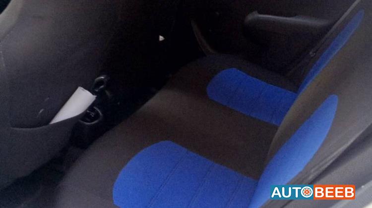 هيونداي i10 2011