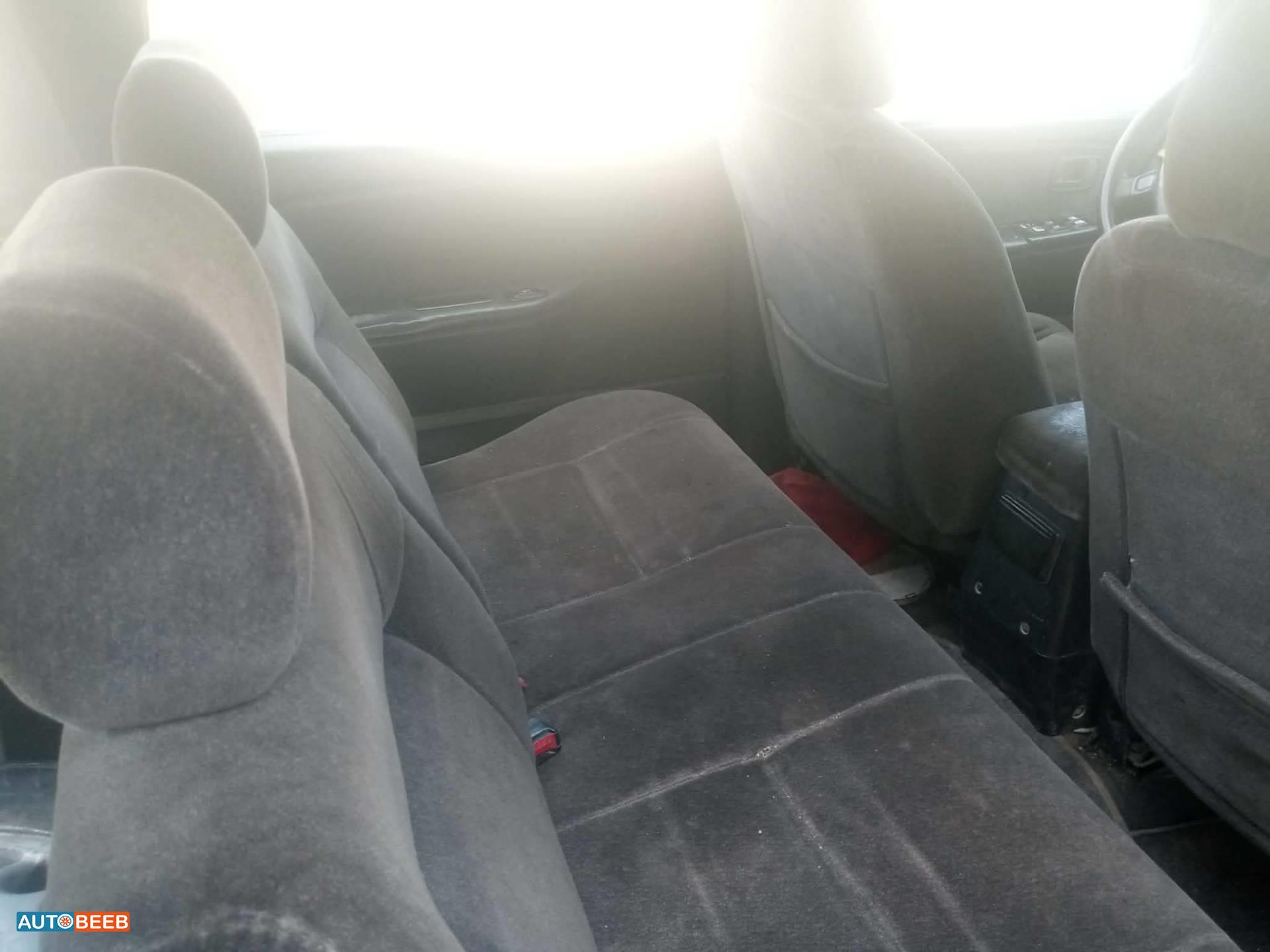 هيونداي سانتامو 1996