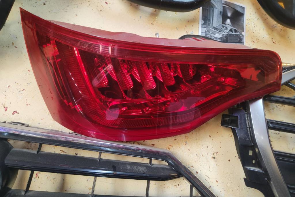 Lights Rear light Audi Q7
