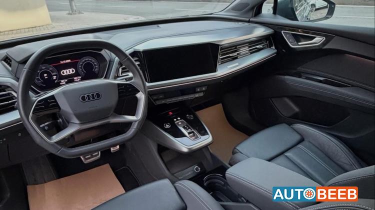 Audi Q4 e-tron 2023