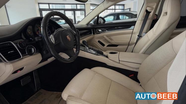 Porsche Panamera 2014