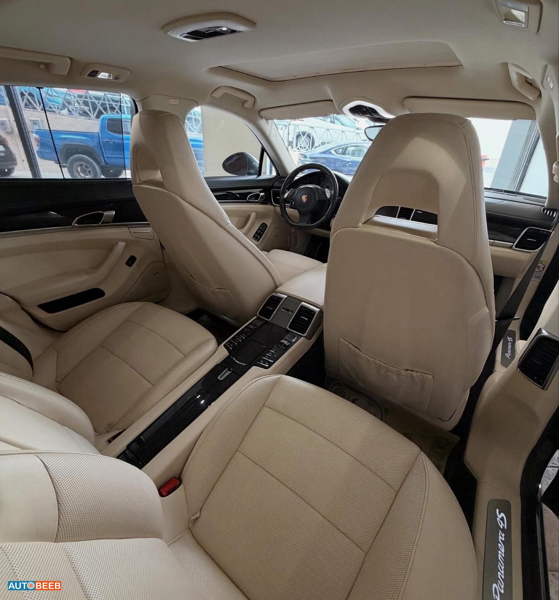 Porsche Panamera 2014