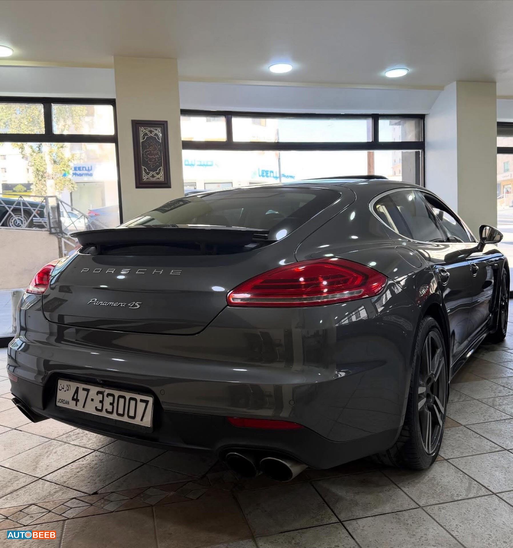 Porsche Panamera 2014