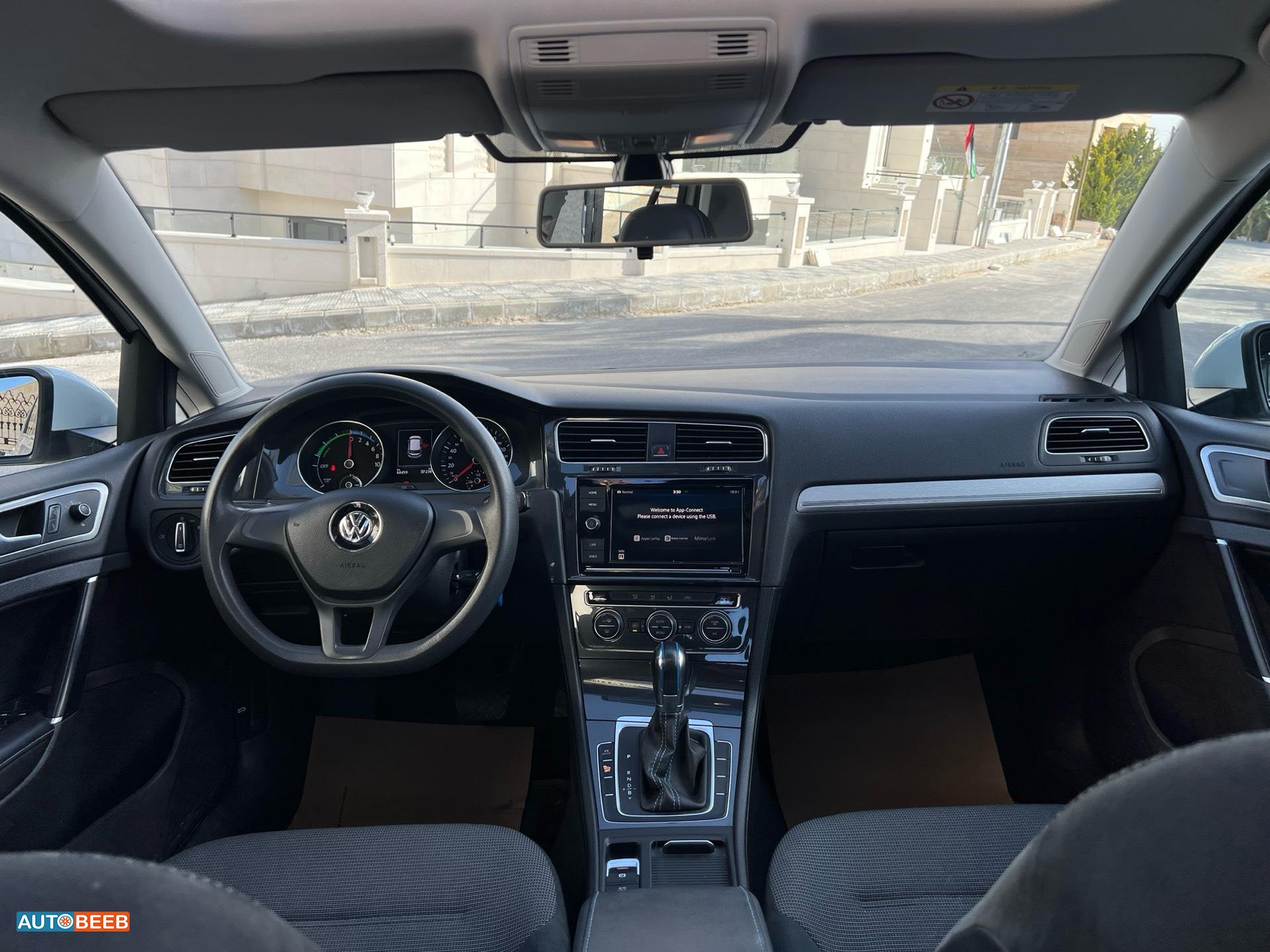 فولكس فاجن E-جولف 2019