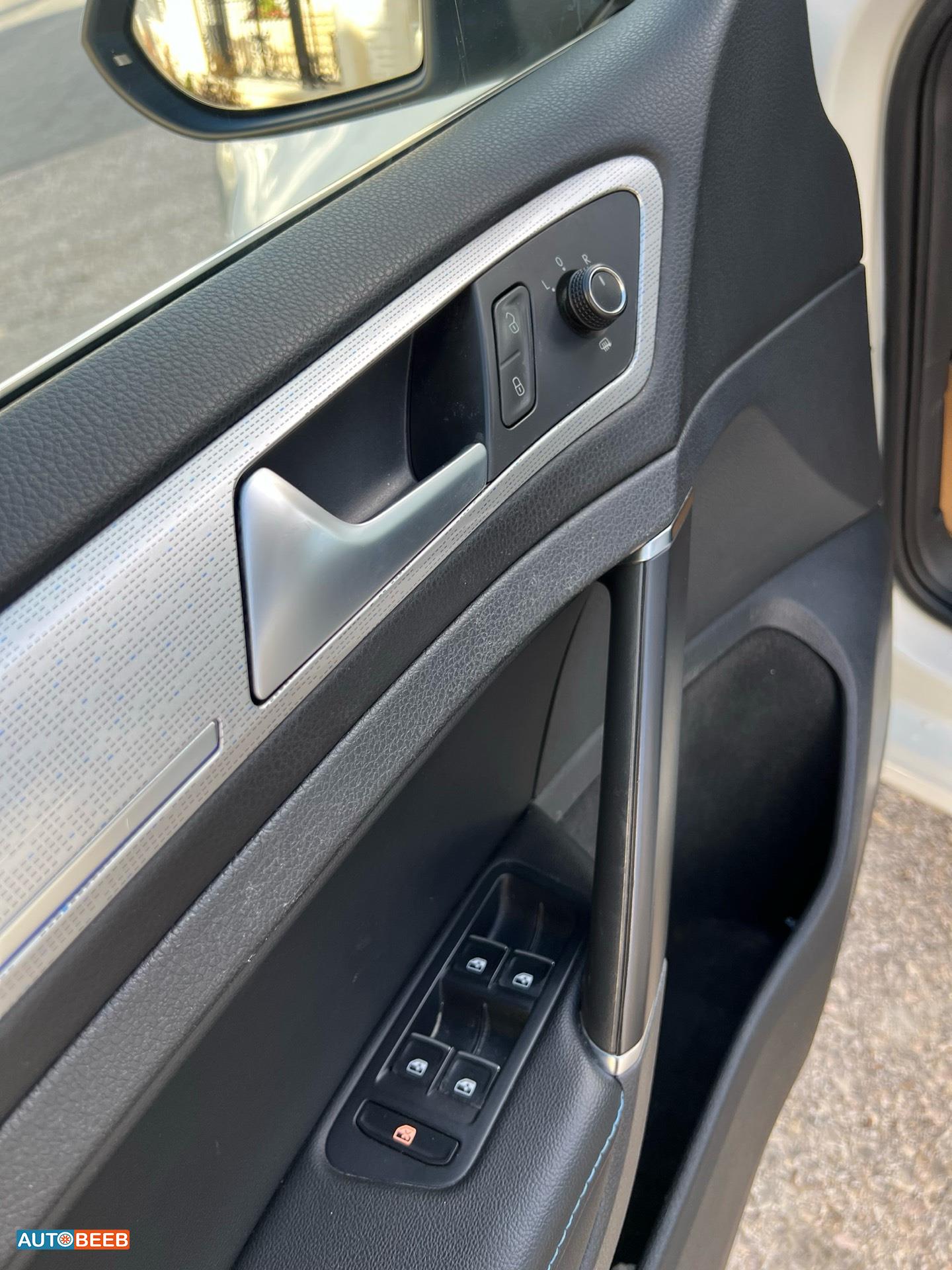 فولكس فاجن E-جولف 2019