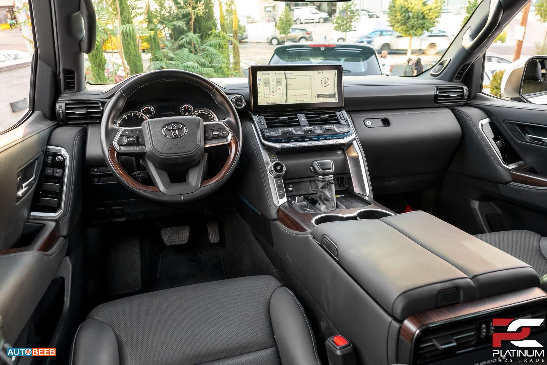 Toyota Land Cruiser 2024