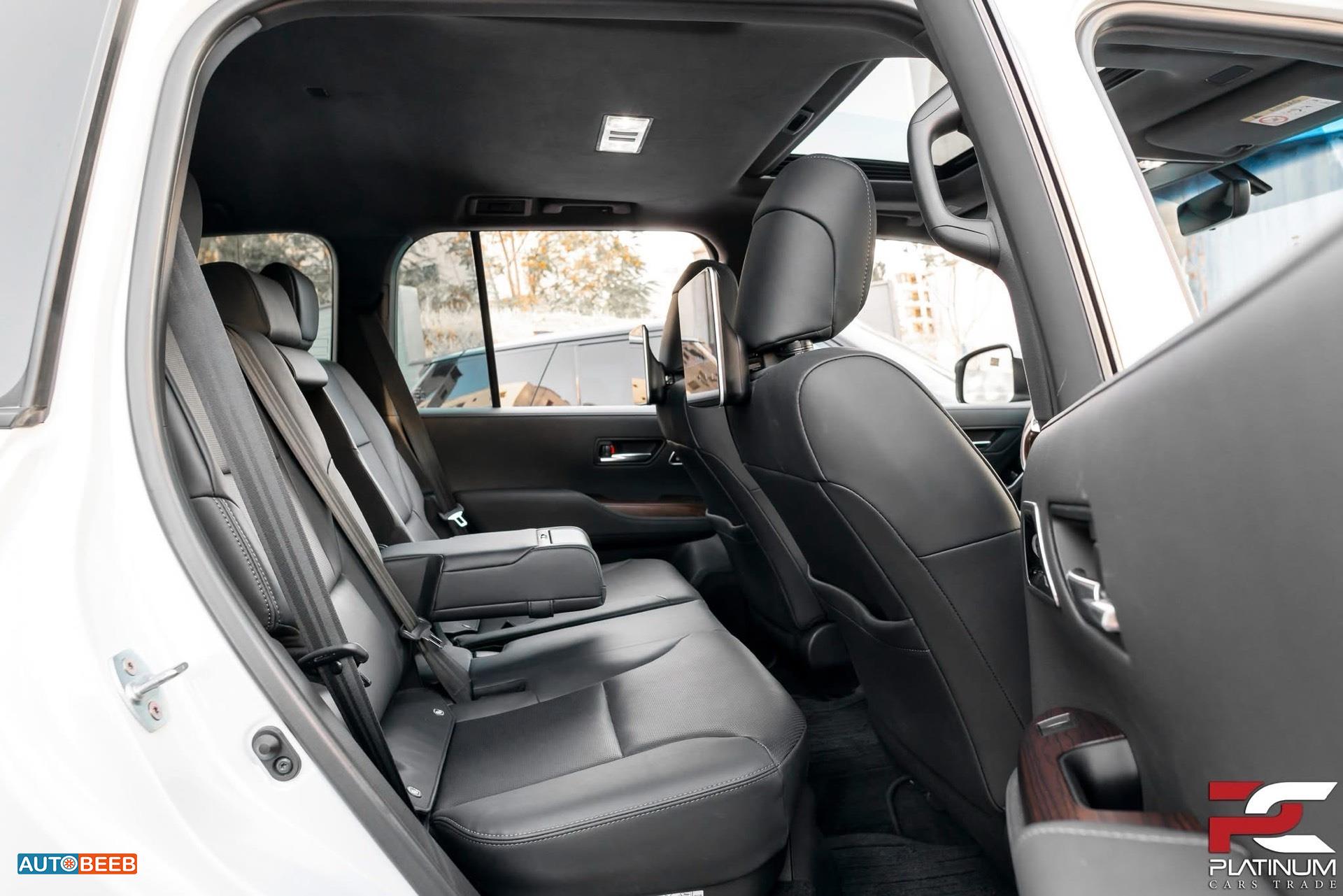 Toyota Land Cruiser 2024