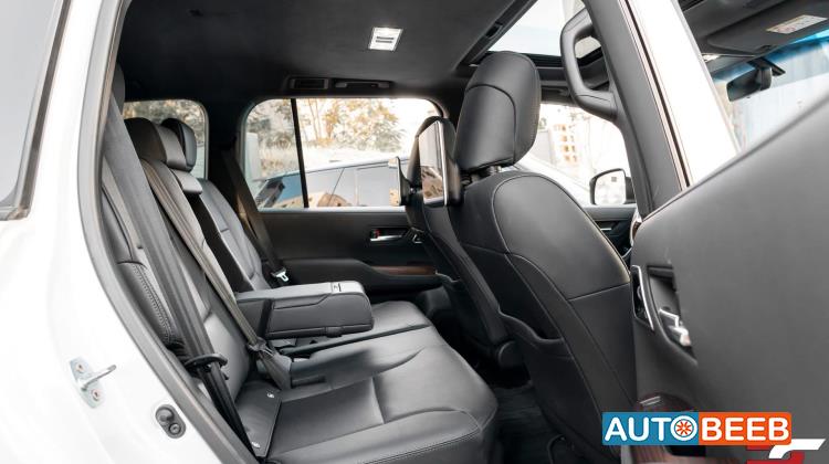 Toyota Land Cruiser 2024