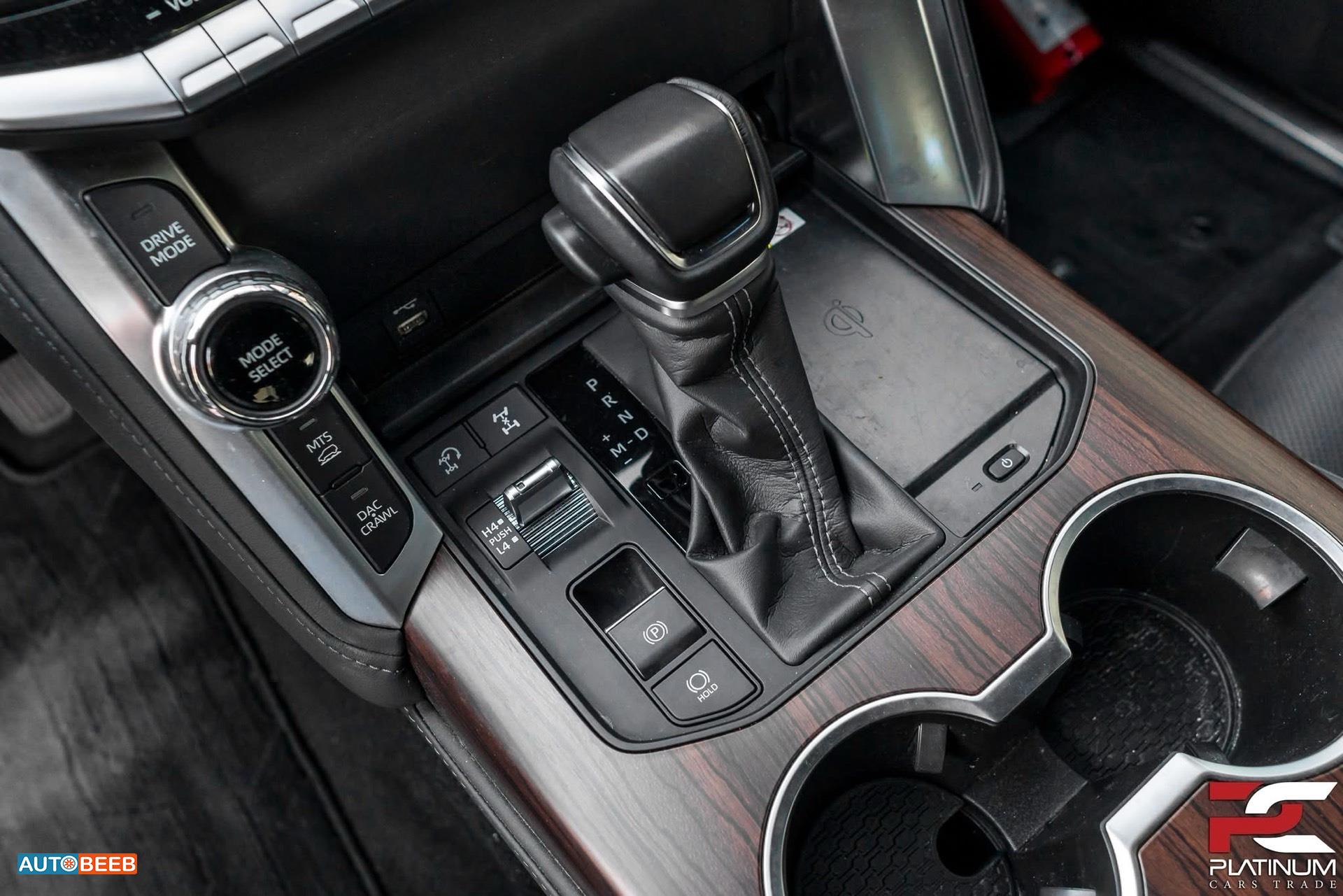 Toyota Land Cruiser 2024