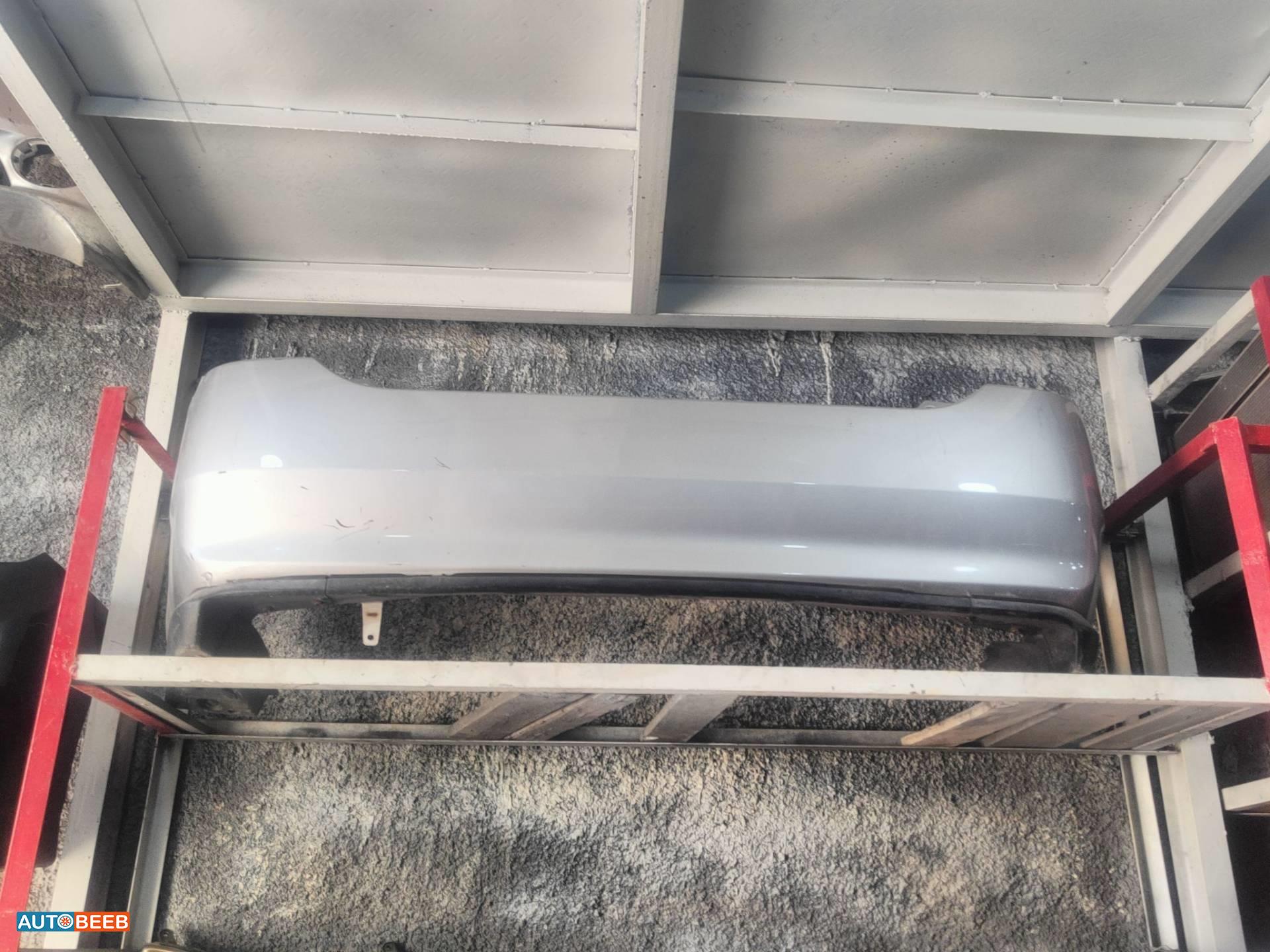 Body  Bumper Toyota Prius