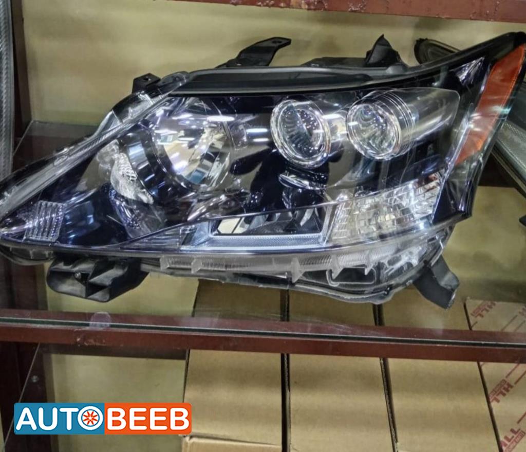 ضوء امامي يمين شمال لكزس Hs250 2010 2011 2012