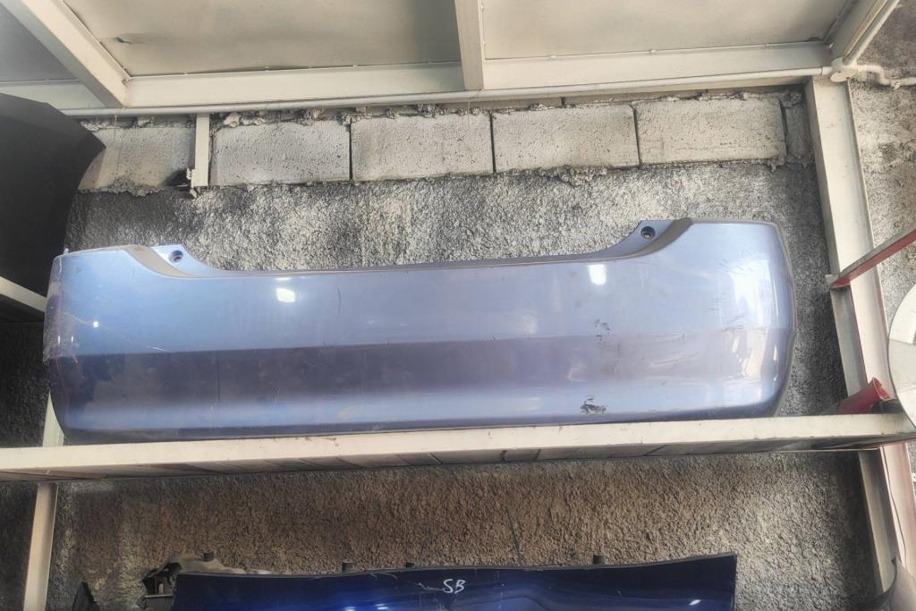 طمبون خلفي تويوتا بريوس 2010 2011