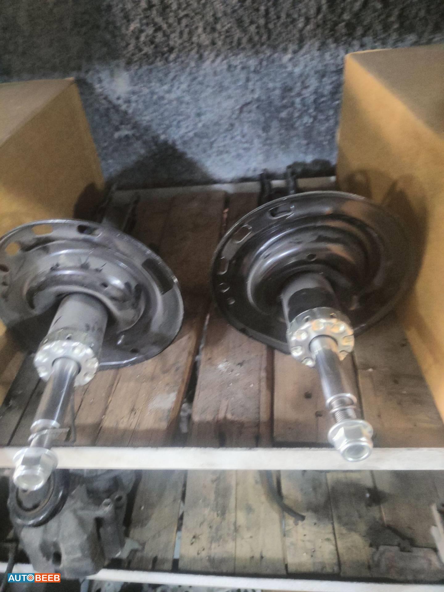  Shock Absorber Toyota Camry