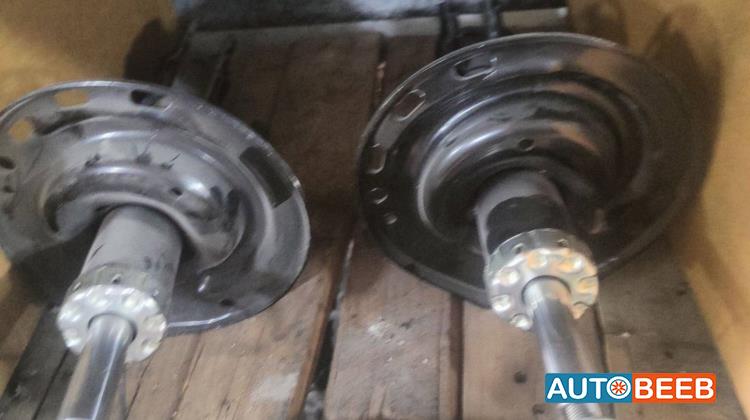  Shock Absorber Toyota Camry