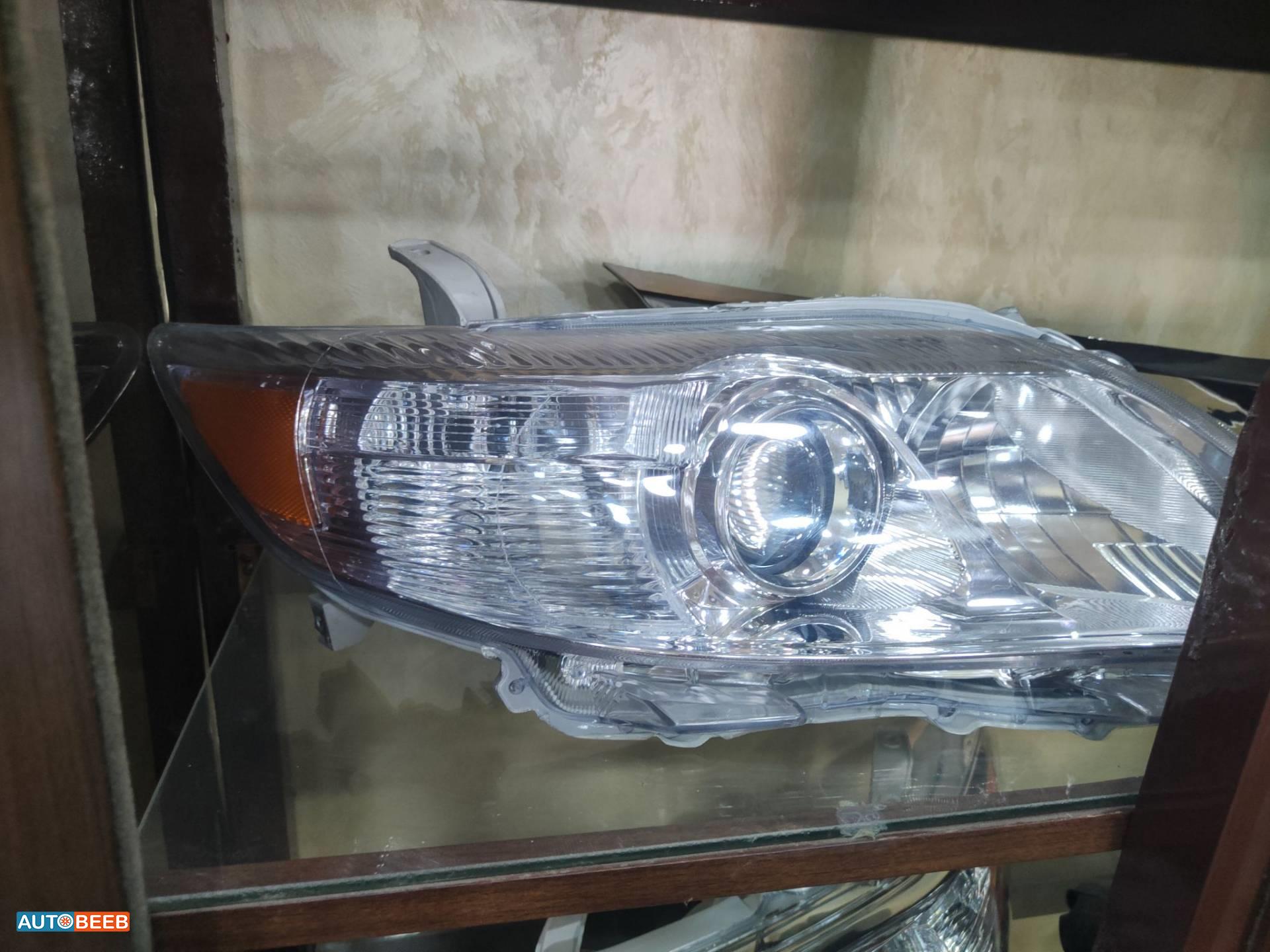 Lights Front light Toyota Camry