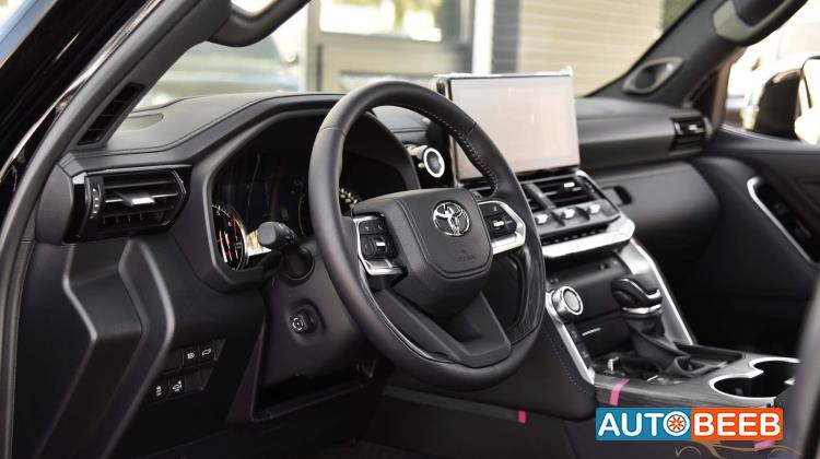 Toyota Land Cruiser 2024