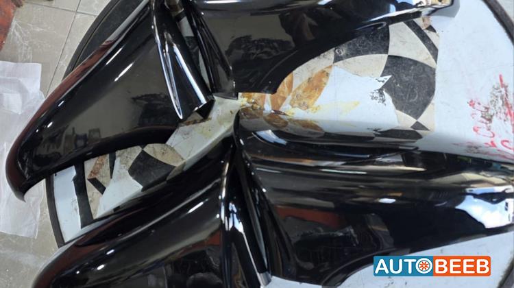 Body  Wing Mirror Lexus CT200