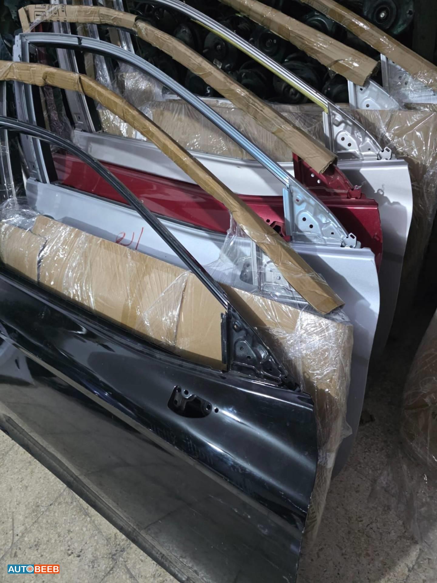 باب امامي يمين تويوتا كامري 2020 2021 2022 2023 2024 2025