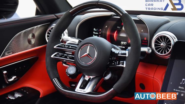 Mercedes Benz SL43 AMG 2023