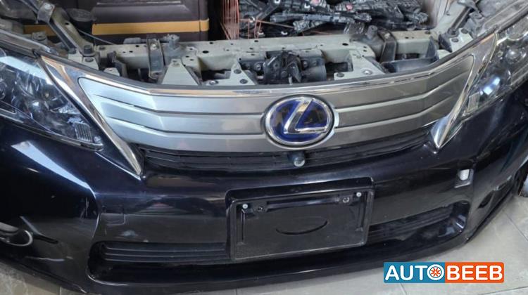 Body  Bumper Lexus HS250h