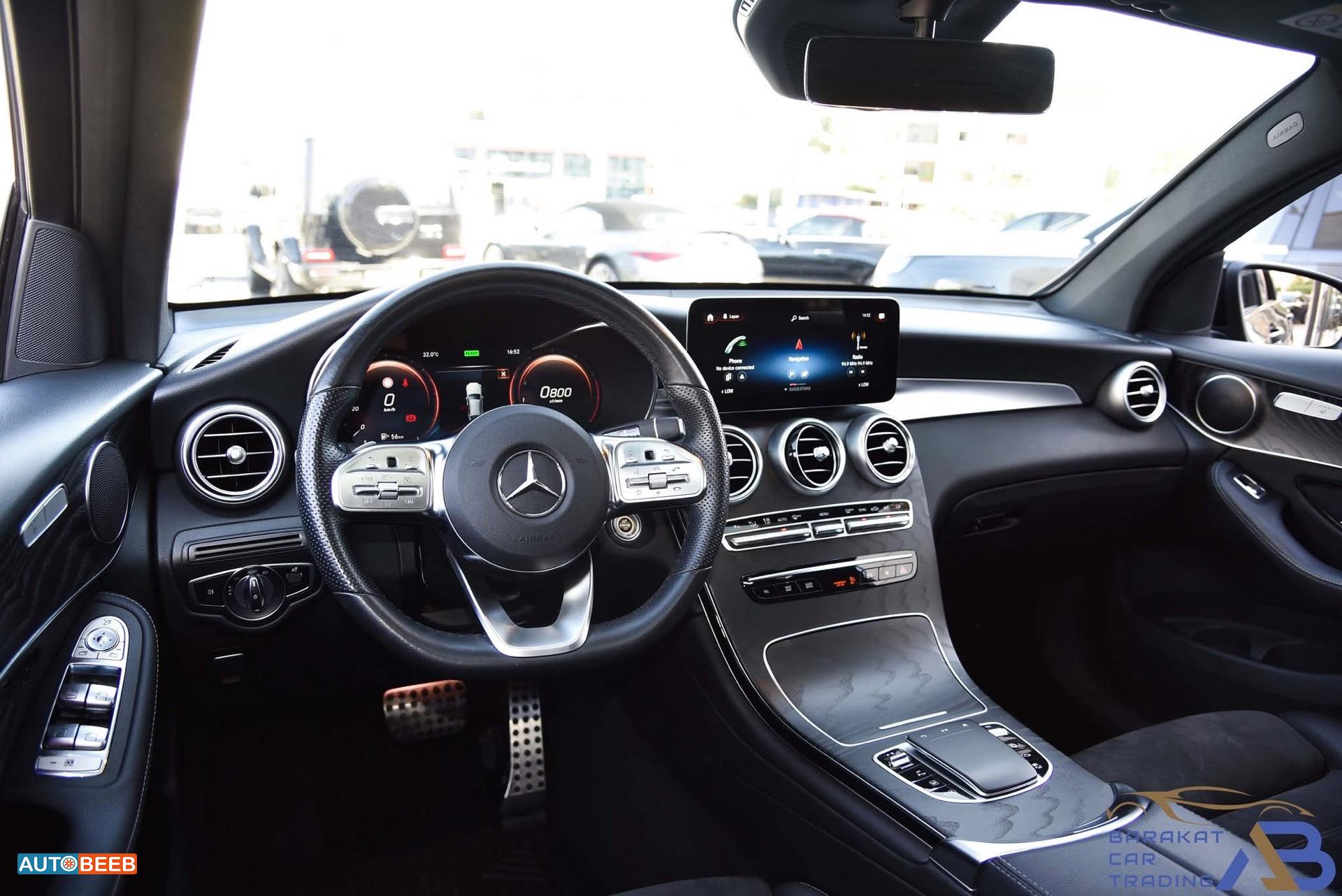 Mercedes Benz GLC200 2021