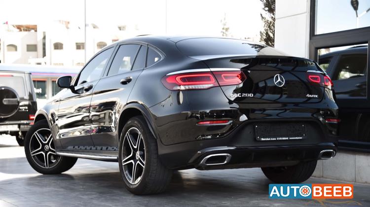Mercedes Benz GLC200 2021