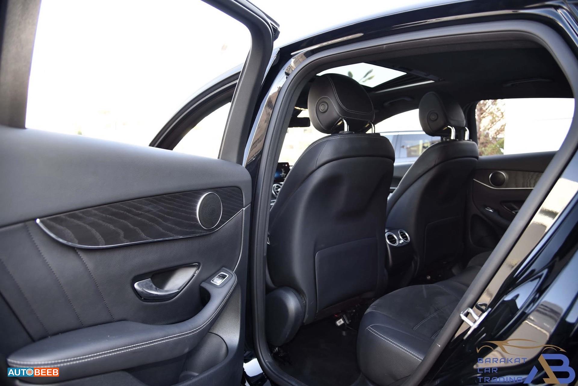 Mercedes Benz GLC200 2021