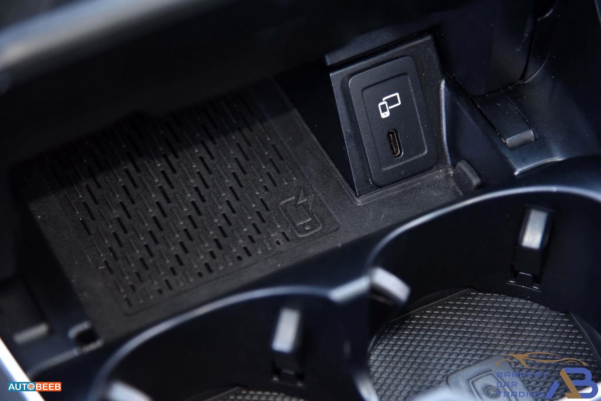 Mercedes Benz GLC200 2021