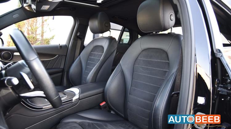 Mercedes Benz GLC200 2021