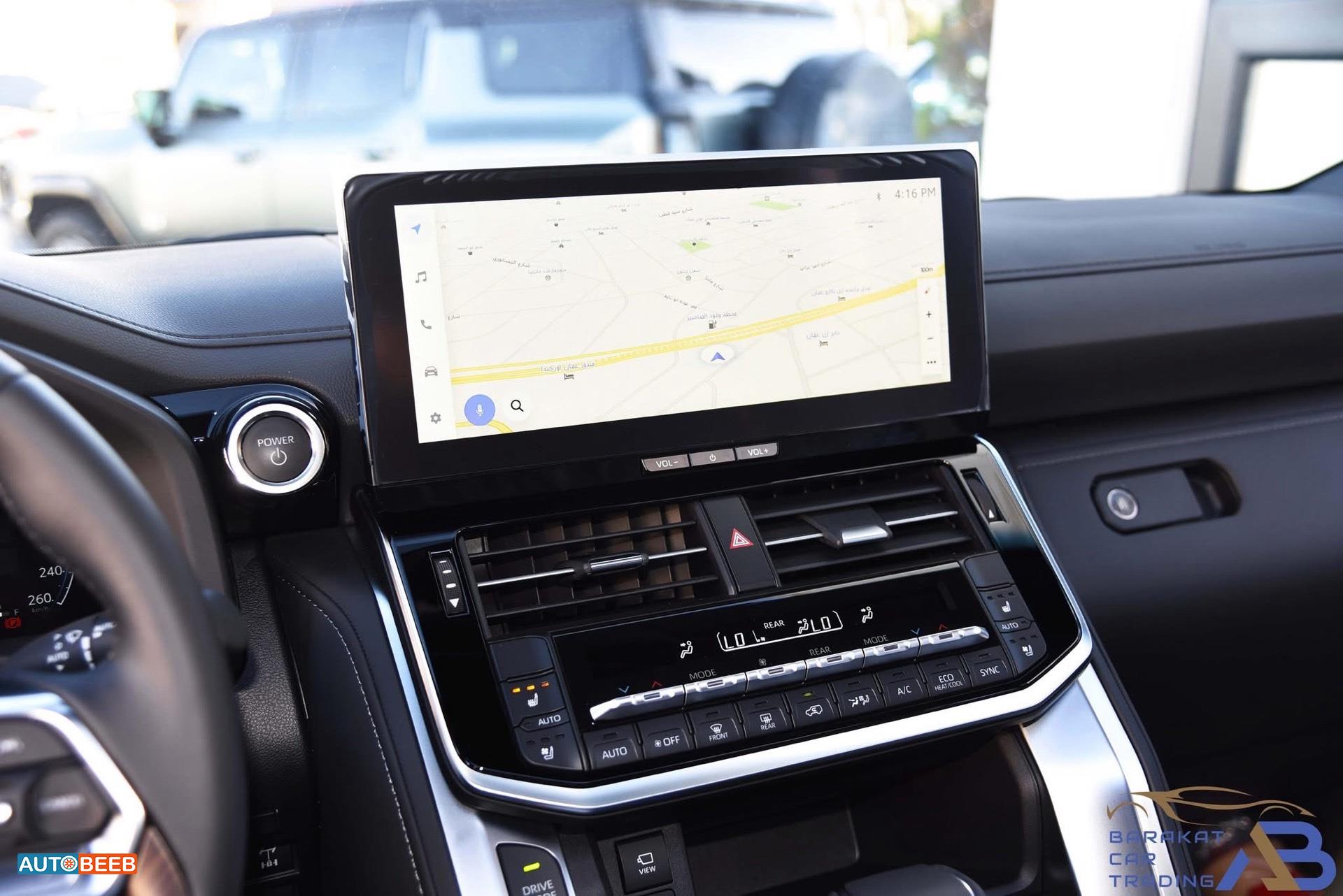 تويوتا لاندكروزر 2025