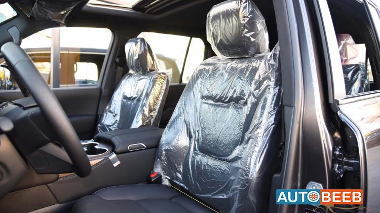 تويوتا لاندكروزر 2025